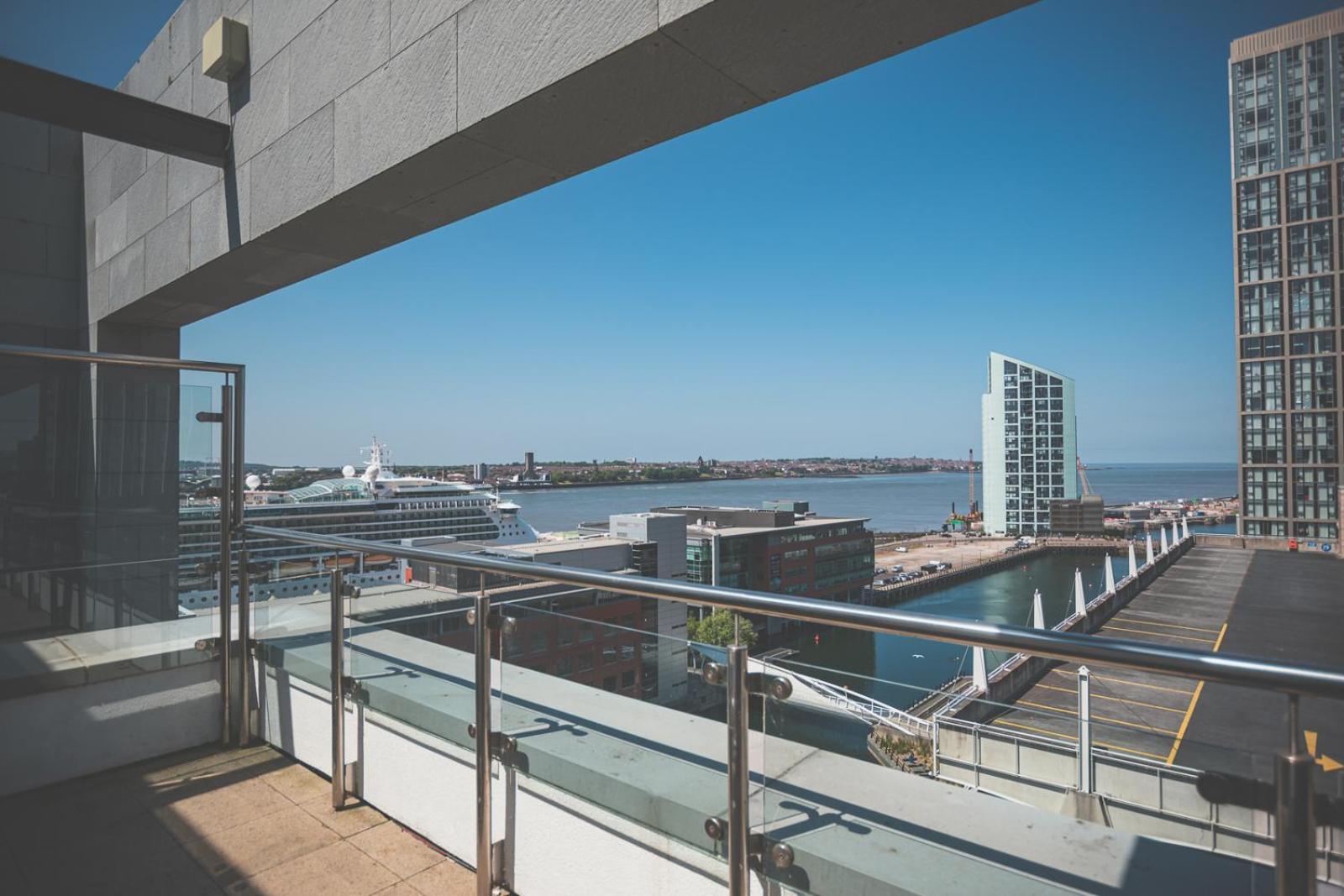 Penthouse River View! Wow リヴァプール エクステリア 写真
